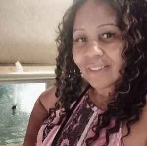 Meet your Posher, Renee